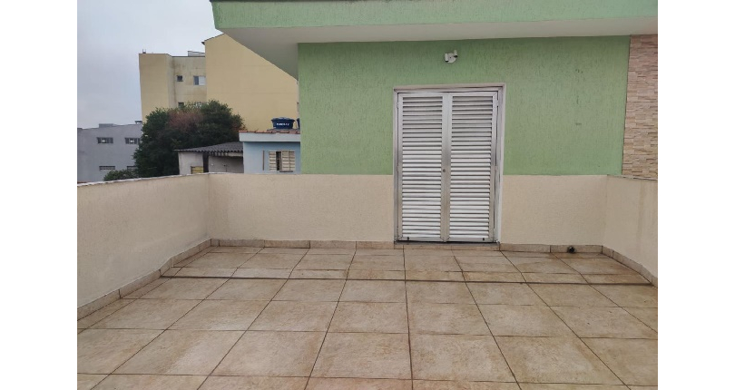 Belo Sobrado à venda no Bairro do Piqueri na Rua Maria Helena