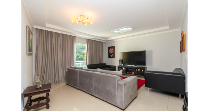 Lindo Sobrado à venda no Jardim Cidade Pirituba na Rua República dos Palmares,