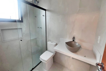 Lindo Sobrado novo à venda no Bairro do Parque São Domingos na Rua Dona Herminda Borba Attuy 351