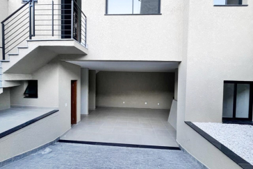 Lindo Sobrado novo à venda no Bairro do Parque São Domingos na Rua Dona Herminda Borba Attuy 351