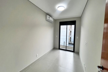 Lindo Sobrado novo à venda no Bairro do Parque São Domingos na Rua Dona Herminda Borba Attuy 318