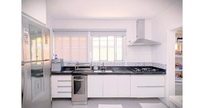 Lindo Sobrado à venda no Bairro do City América na Avenida do Anastácio