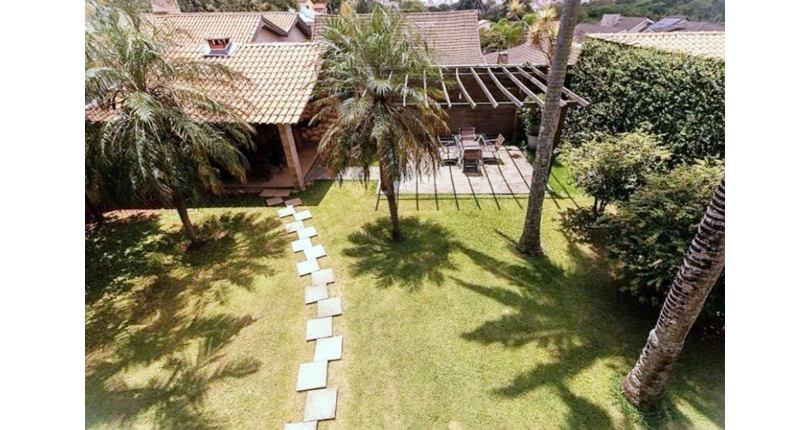 Lindo Sobrado à venda no Bairro do City América na Avenida do Anastácio