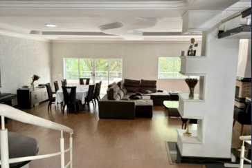 Belo Sobrado à venda no Bairro do City América na Rua Icádio,