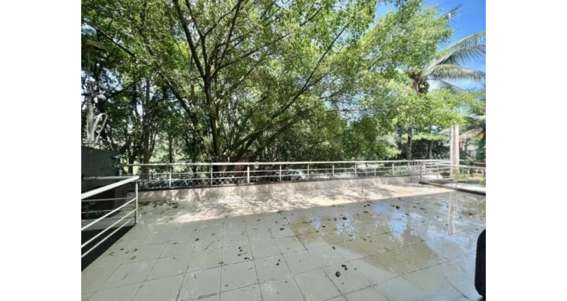 Belo Sobrado à venda no Bairro do City América na Rua Icádio,