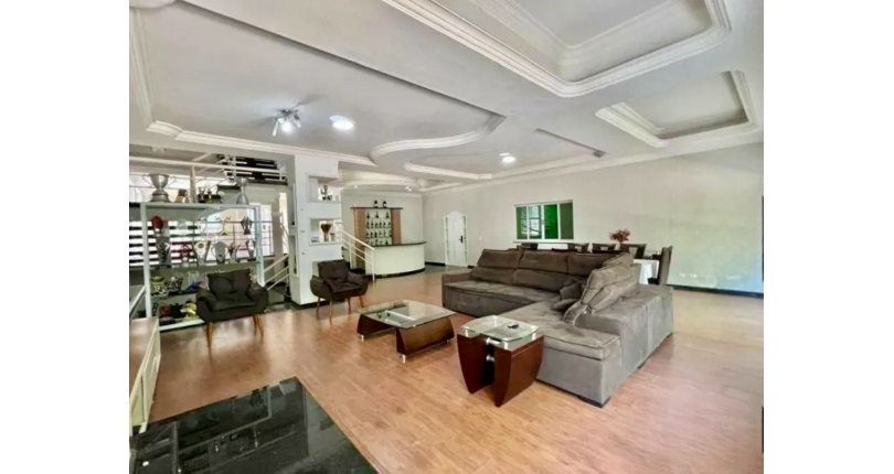 Belo Sobrado à venda no Bairro do City América na Rua Icádio,