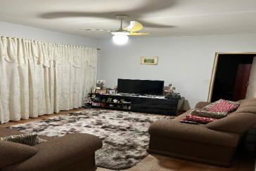 Belo Sobrado à venda no Bairro da Vila Mangalot na Rua José Ataliba Ortiz