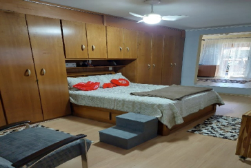 Belo Sobrado à venda no Bairro da Vila Mangalot na Rua José Ataliba Ortiz