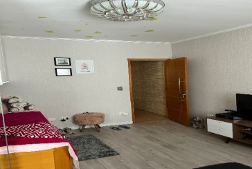 Belo Sobrado à venda no Bairro da Vila Mangalot na Rua José Ataliba Ortiz