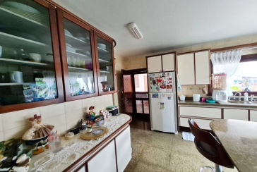 Sobrado à venda no Bairro do City America na Rua Engenheiro David Renê Miche