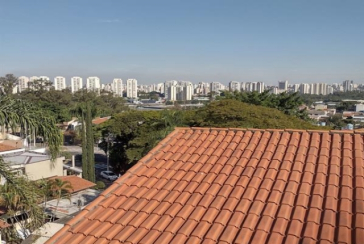 Belo Sobrado à venda no Bairro do Parque São Domingos na Rua Doutor Odon Carlos de Figueiredo Ferraz