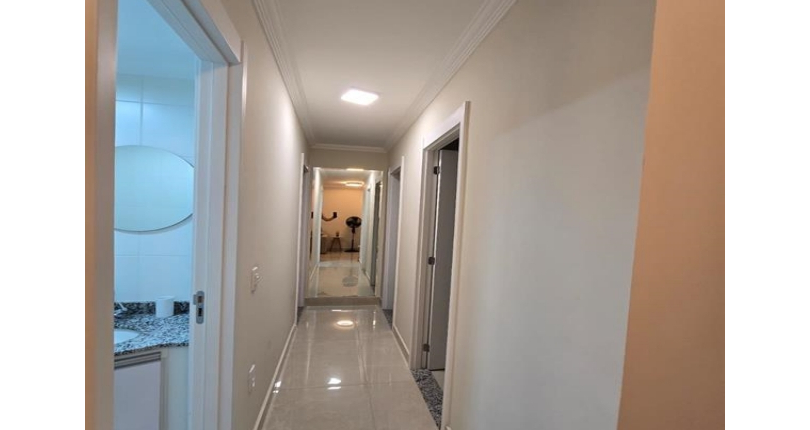 Belo Apartamento à venda no Parque Residencial da Lapa na Rua Francisco Corazza