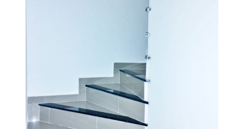 Belo Sobrado novo à venda na Vila Nossa Senhora do Retiro na Rua José Rodrigues da Silva 217,