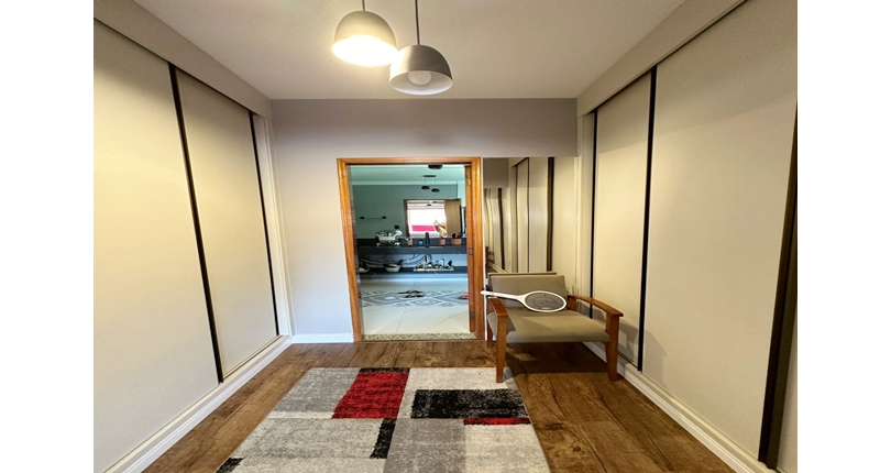 Belo Sobrado à venda no Bairro do City América na Rua Dardano