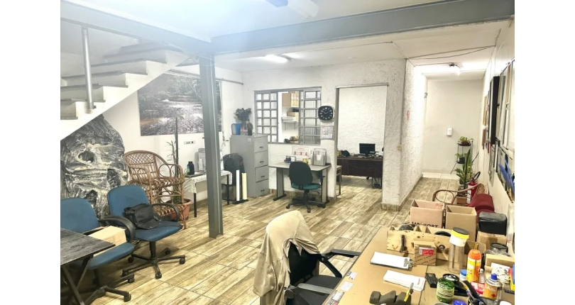 Bom Galpão à venda no Bairro da Vila Anastácio na Rua Camacam