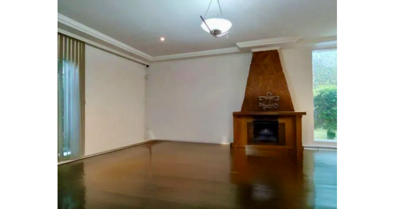 Sobrado à venda no Bairro do City América na Rua Caronte