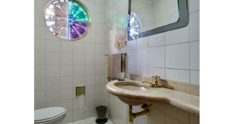 Sobrado à venda no Bairro do City América na Rua Caronte