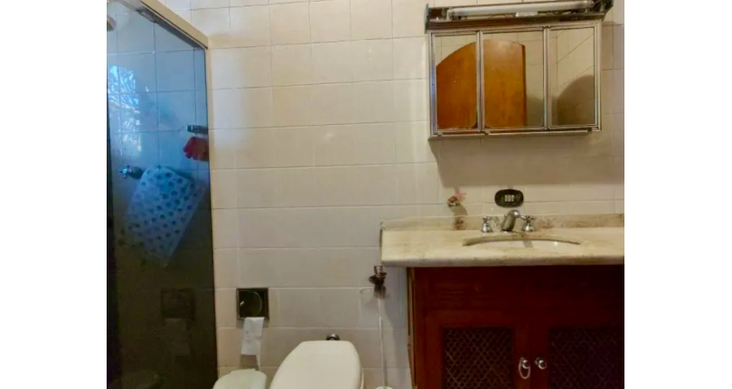 Sobrado à venda no Bairro do City América na Rua Caronte