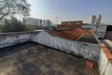 Galpão à venda no Bairro da Barra Funda na Rua Barra Funda