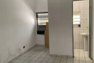 Ótimo Galpão à venda no Bairro da Vila Anastácio na Rua Camacam