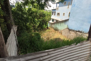 Terreno à venda no Bairro do Conjunto Habitacional Turística na Rua André Valli,