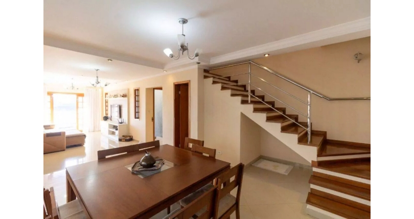 Sobrado à venda no Bairro do Jaraguá na Rua Nossa Senhora da Conceição,