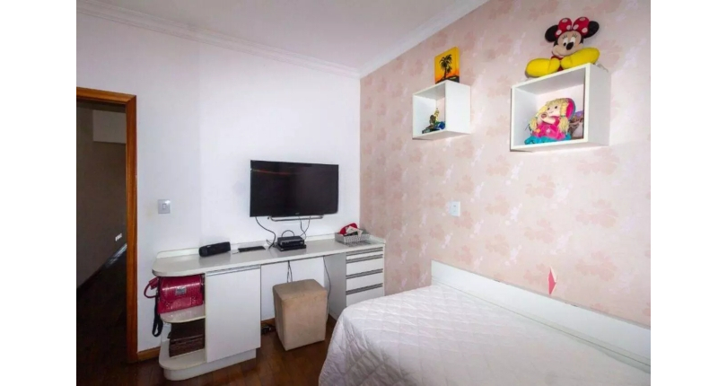 Sobrado à venda no Bairro do Jaraguá na Rua Nossa Senhora da Conceição,