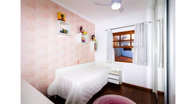 Sobrado à venda no Bairro do Jaraguá na Rua Nossa Senhora da Conceição,