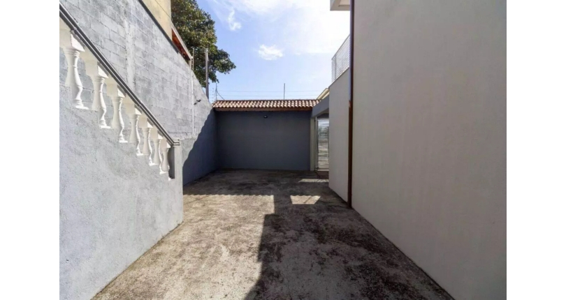 Sobrado à venda no Bairro do Jaraguá na Rua Nossa Senhora da Conceição,