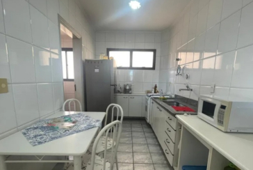 Belo Apartamento à venda na Praia Grande no Bairro da Guilhermina