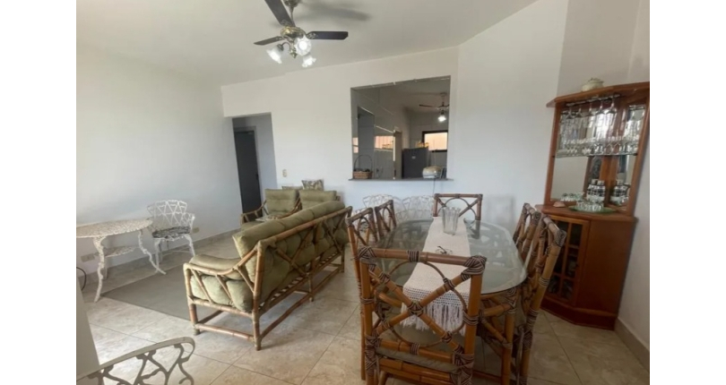 Belo Apartamento à venda na Praia Grande no Bairro da Guilhermina