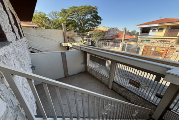 Lindo Sobrado à venda no Bairro do Parque São Domingos na Rua José Fernandes Lobo
