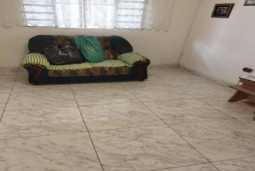 Oportunidade Sobrado à venda no Bairro da Ayrosa na Rua Tico-Tico