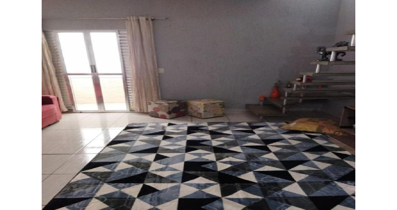 Oportunidade Sobrado à venda no Bairro da Ayrosa na Rua Tico-Tico