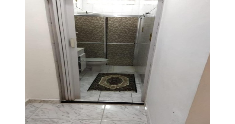 Oportunidade Sobrado à venda no Bairro da Ayrosa na Rua Tico-Tico