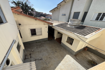 Casa Térrea à venda no Bairro do Jardim Santo Elias na Rua Durval Fernandes Chaves