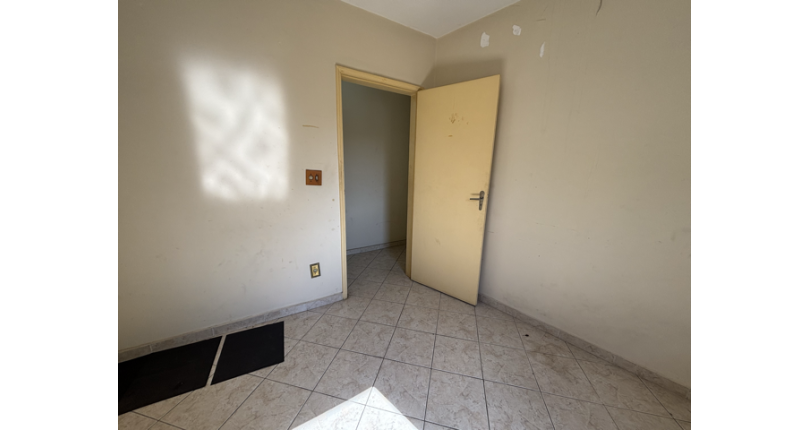 Casa Térrea à venda no Bairro do Jardim Santo Elias na Rua Durval Fernandes Chaves