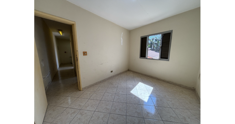 Casa Térrea à venda no Bairro do Jardim Santo Elias na Rua Durval Fernandes Chaves