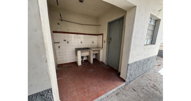 Casa Térrea à venda no Bairro do Jardim Santo Elias na Rua Durval Fernandes Chaves