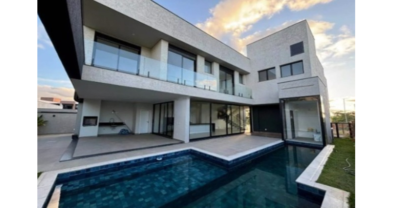 Belo Sobrado à venda em Votorantim no Bairro Alphaville Nova Esplanada 3 na Alameda Quebec