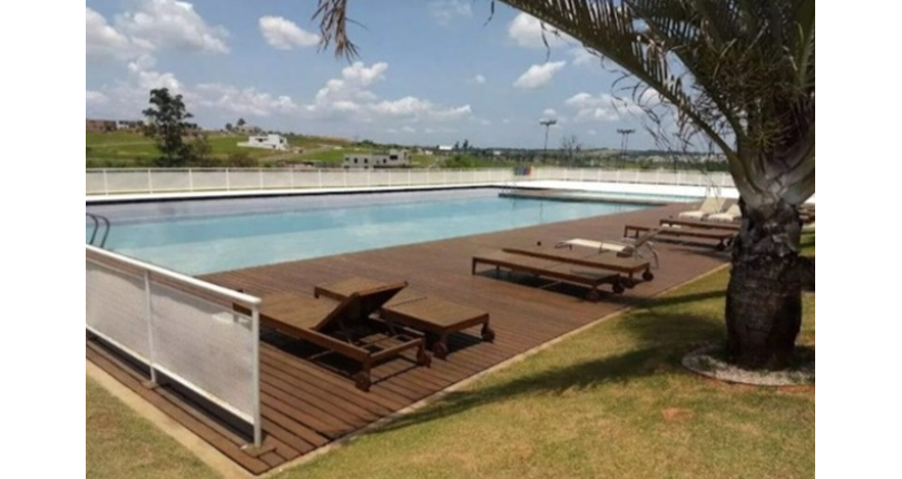 Belo Sobrado à venda em Votorantim no Bairro Alphaville Nova Esplanada 3 na Alameda Quebec