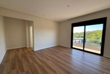 Belo Sobrado à venda em Votorantim no Bairro do Alphaville Nova Esplanada 4 na Rua Pisa