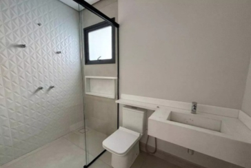 Belo Sobrado à venda em Votorantim no Bairro do Alphaville Nova Esplanada 4 na Rua Pisa