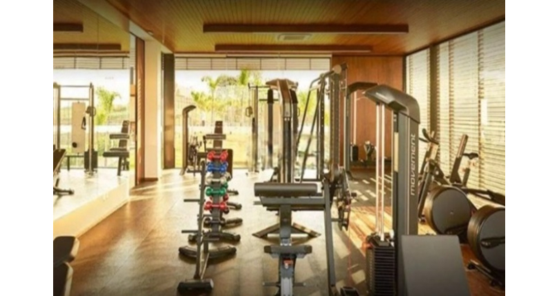 Belo Sobrado à venda em Votorantim no Bairro do Alphaville Nova Esplanada 4 na Rua Pisa