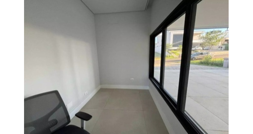 Belo Sobrado à venda em Votorantim no Bairro do Alphaville Nova Esplanada 4 na Rua Pisa