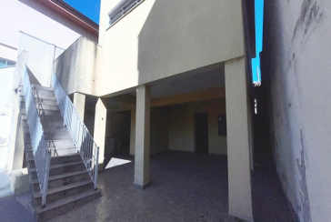 Sobrado à venda no Bairro do Jardim Santo Elias na Rua Domingos Sérgio dos Anjos