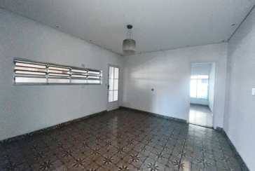 Sobrado à venda no Bairro do Jardim Santo Elias na Rua Domingos Sérgio dos Anjos