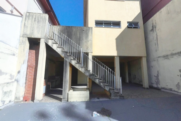 Sobrado à venda no Bairro do Jardim Santo Elias na Rua Domingos Sérgio dos Anjos