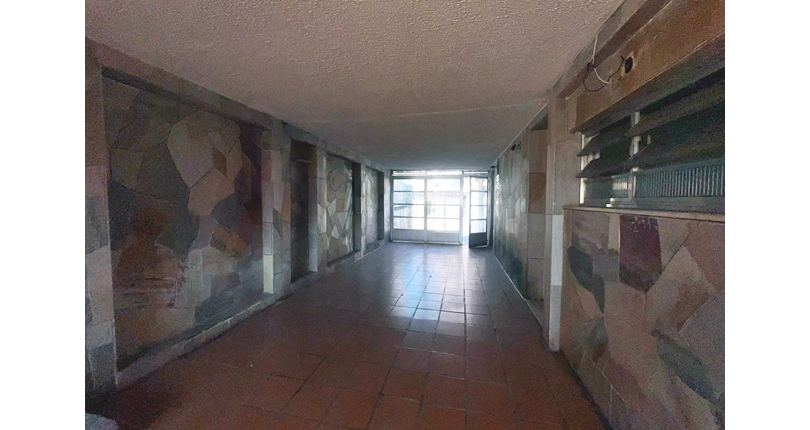 Sobrado à venda no Bairro do Jardim Santo Elias na Rua Domingos Sérgio dos Anjos