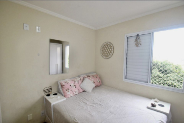  Apartamento à venda no Parque Maria Domitila na Rua Willis Roberto Banks 525